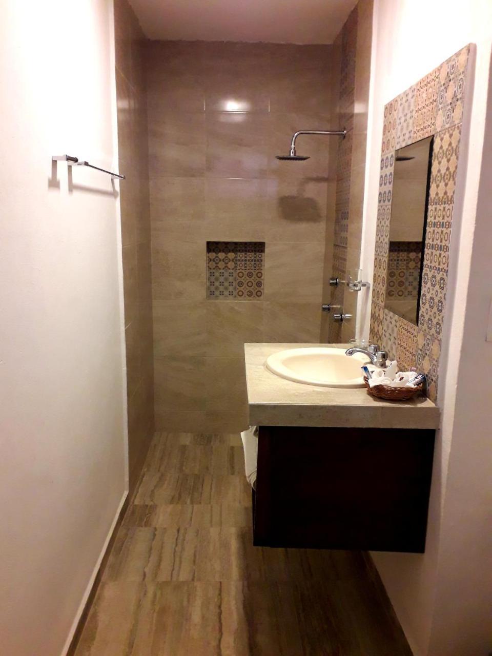 Hotel Peregrina Valladolid  Extérieur photo